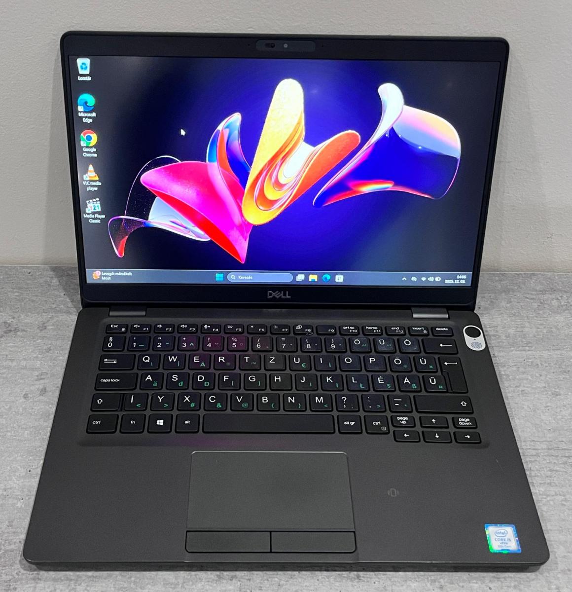 Dell Latitude 5300